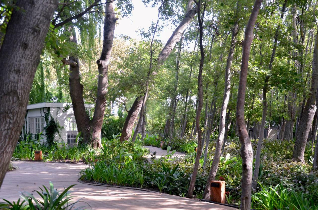 La Paris Estate Hotel ฟรันเชิค ภายนอก รูปภาพ